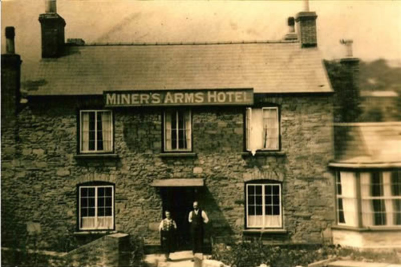 Miners Arms Whitecroft Close to The Princess Royal Colliery c1900